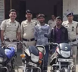 बाइक चोरी की सूचना देने पर दारोगा ने पीड़ित से बदसलूकी, पीआरवी ने चोरो को दबोचा