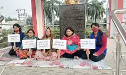 рдЕрдорд░ рд╢рд╣реАрдж рд╡рд┐рд╡реЗрдХ рд╕рдХреНрд╕реЗрдирд╛ рдХреА рдорд╛рддрд╛ рд╕рд╛рд╡рд┐рддреНрд░реА рд╕рдХреНрд╕реЗрдирд╛ рдЕрдкрдиреА рдорд╛рдВрдЧреЛрдВ рдХреЛ рд▓реЗрдХрд░ рдЕрдирд┐рд╢реНрдЪрд┐рддрдХрд╛рд▓реАрди рдзрд░рдиреЗ рдкрд░ рдмреИрдареА рдЕрдорд░ рд╢рд╣реАрдж рд╡рд┐рд╡реЗрдХ рд╕рдХреНрд╕реЗрдирд╛ рдХреА рдорд╛рддрд╛ рд╕рд╛рд╡рд┐рддреНрд░реА рд╕рдХреНрд╕реЗрдирд╛ рдЕрдкрдиреА рдорд╛рдВрдЧреЛрдВ рдХреЛ рд▓реЗрдХрд░ рдЕрдирд┐рд╢реНрдЪрд┐рддрдХрд╛рд▓реАрди рдзрд░рдиреЗ рдкрд░ рдмреИрдареА