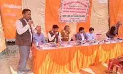 рд╕реНрд╡рд▓рд┐рдЦрд┐рдд рдкреБрд╕реНрддрдХ рд╕реЗ рдлрд┐рд▓реНрдо рдирд┐рд░реНрдорд╛рддрд╛ рдиреЗ рд╕рдорд╛рдЬрд╕реЗрд╡реА рдХреЛ рдХрд┐рдпрд╛ рд╕рдореНрдорд╛рдирд┐рдд рд╕реНрд╡рд▓рд┐рдЦрд┐рдд рдкреБрд╕реНрддрдХ рд╕реЗ рдлрд┐рд▓реНрдо рдирд┐рд░реНрдорд╛рддрд╛ рдиреЗ рд╕рдорд╛рдЬрд╕реЗрд╡реА рдХреЛ рдХрд┐рдпрд╛ рд╕рдореНрдорд╛рдирд┐рдд