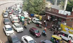 जाम से निजात पाने को तरस रहा राष्ट्रीय राजमार्ग