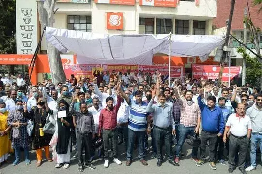 हड़ताल,हड़ताली और सरकार हड़ताल,हड़ताली और सरकार