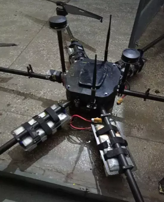 बीएसएफ ने पकड़ा पाकिस्तान से आया मेड इन चाइना ड्रोन बीएसएफ ने पकड़ा पाकिस्तान से आया मेड इन चाइना ड्रोन