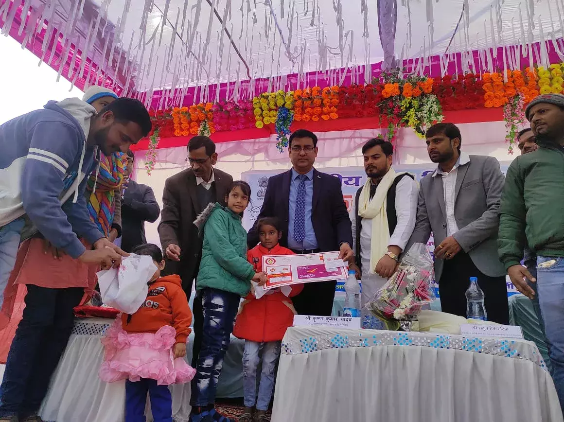 डाकघर की बचत योजनाएं आज भी सर्वाधिक लोकप्रिय - पोस्टमास्टर जनरल कृष्ण कुमार यादव