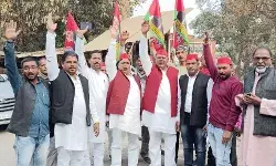 समाजवादी झंडा लगाओ सरकार  बनाओ अभियान  जोरो पर