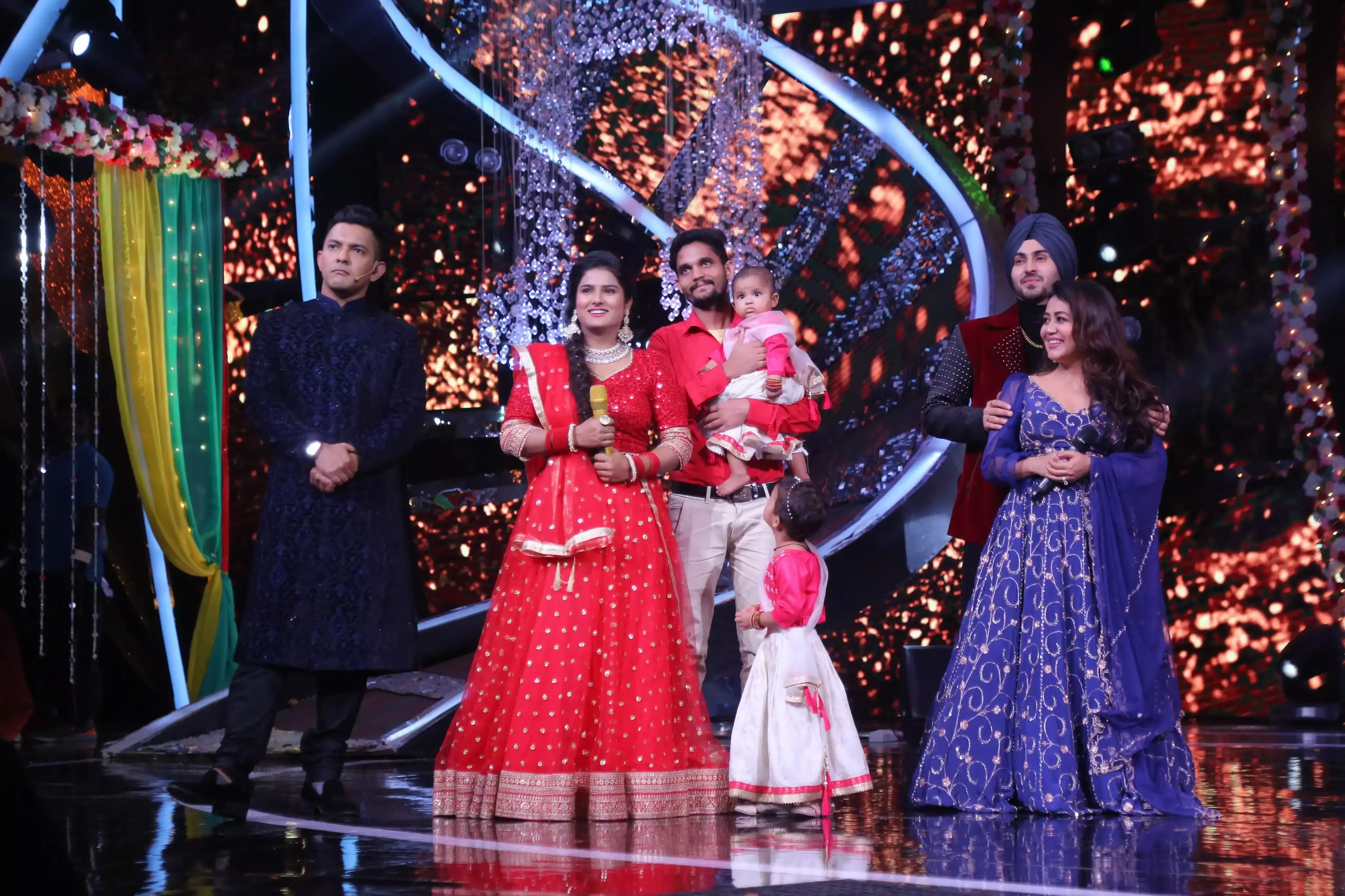 नेहा कक्कड़ ने पूरी की संजना की ड्रीम वेडिंग की ख्वाहिश नेहा कक्कड़ ने पूरी की संजना की ड्रीम वेडिंग की ख्वाहिश