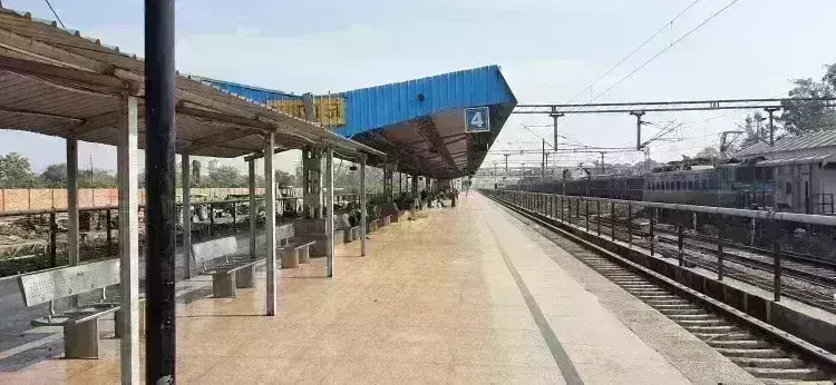 नए साल में बहराइच के लिए दौड़ेंगी इलेक्ट्रिक ट्रेनें नए साल में बहराइच के लिए दौड़ेंगी इलेक्ट्रिक ट्रेनें