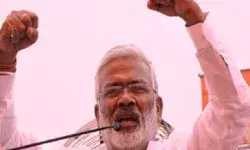 राष्ट्रवाद के समर्थन में उठी आवाज कमज़ोर ना पड़ने दें