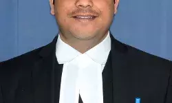 अधिवक्ता ने अज्ञात लोगों के खिलाफ दर्ज कराई रिपोर्ट