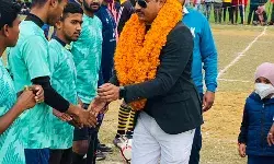 सोशल डिस्टेंनसिंग का करें पालन:डीएम