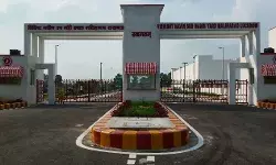 नवनिर्मित नवीन फल मंडी की शुरुआत होने की बाट जोह रही मलिहाबाद की जनता