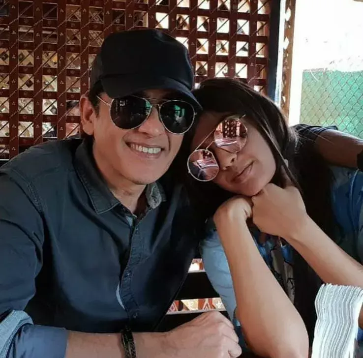 рдХрд▓рд╛рдХрд╛рд░реЛрдВ рдиреЗ рдХрд╣рд╛- рдмреЗрдЯрд┐рдпрд╛рдВ рд╡рд░рджрд╛рди рд╣реИрдВ рдХрд▓рд╛рдХрд╛рд░реЛрдВ рдиреЗ рдХрд╣рд╛- рдмреЗрдЯрд┐рдпрд╛рдВ рд╡рд░рджрд╛рди рд╣реИрдВ