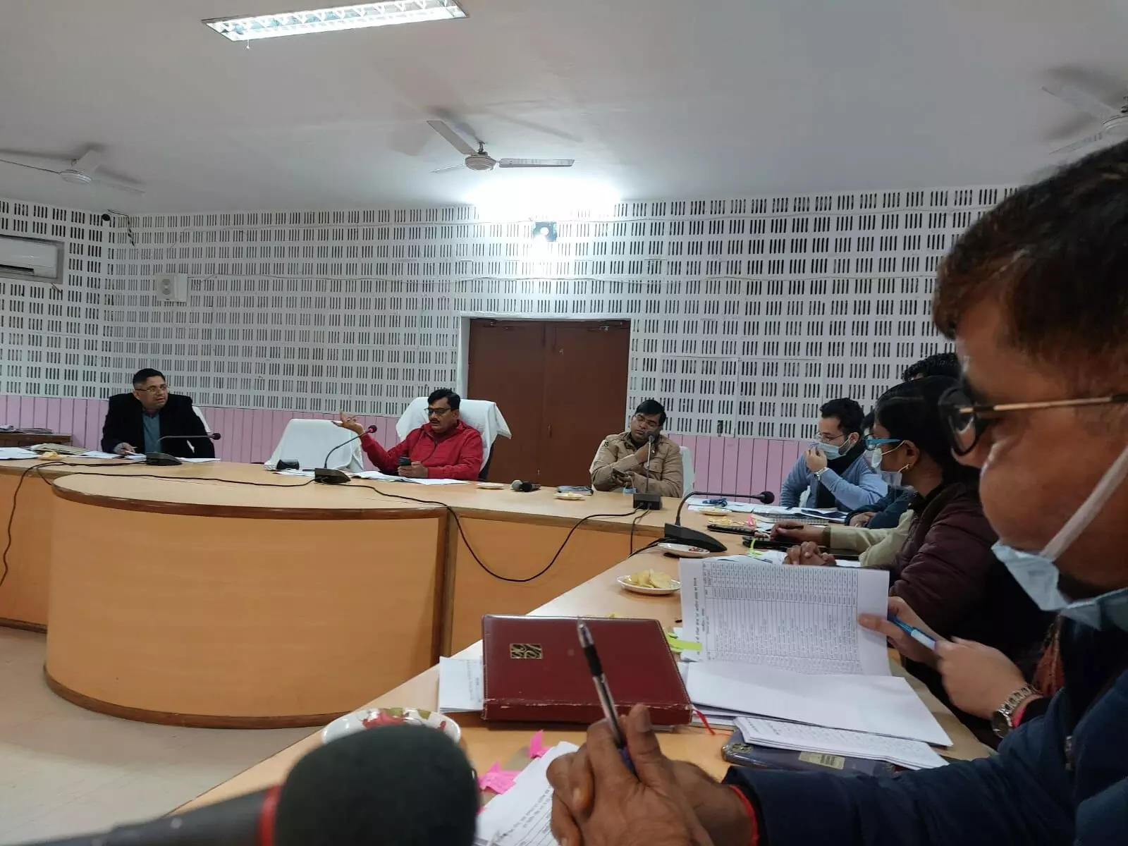 बोर्ड परीक्षा की तैयारियों को लेकर बैठक