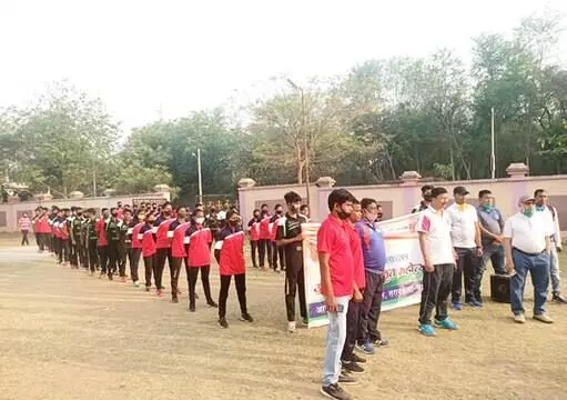 गणतंत्र दिवस पर क्रॉस कंट्री रेस का आयोजन गणतंत्र दिवस पर क्रॉस कंट्री रेस का आयोजन