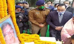 कर्पूरी ठाकुर का 98वां जन्म दिवस सपा कार्यालय पर मना