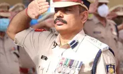 विनय तिवारी को सराहनीय सेवा के लिये राष्ट्रपति ने दिया पुलिस पदक