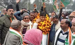 रोड शो में पूर्व विधायक का जोरदार स्वागत