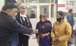 अधिवक्ता के इलाज के लिये बार समेत लोगो ने मदद के लिये बढ़ाये हाथ