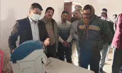 अनुपस्थित मतदान कार्मिकों के खिलाफ होगी कार्यवाही