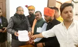 गहना कोठी परिवार के घर में घुसकर पुलिस ने किया ताण्डव