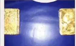 एयरपोर्ट पर कस्टम विभाग के अधिकारियों ने एक करोड़ 19 लाख सोना किया बरामद