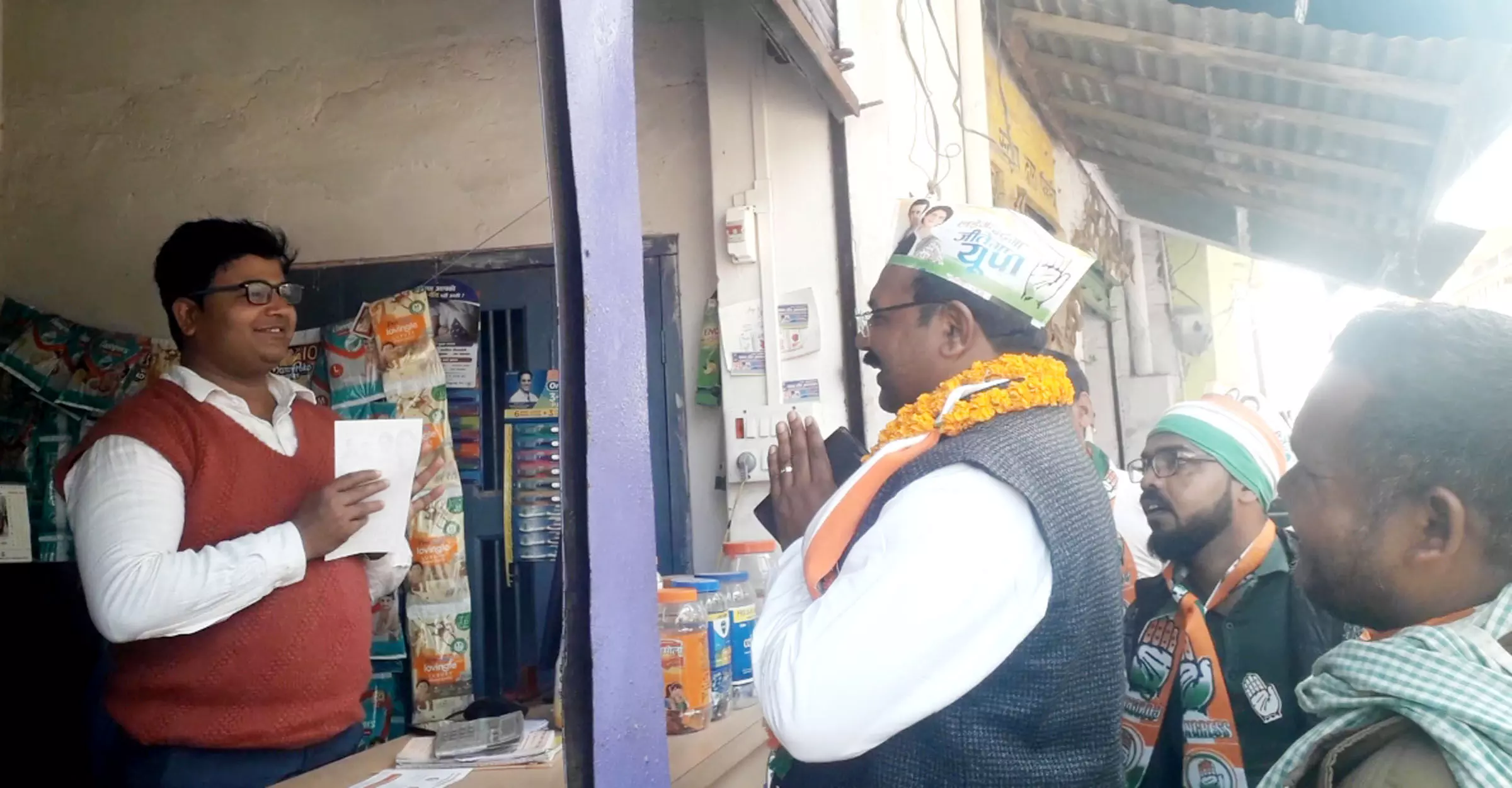 कांग्रेस प्रत्याशी राजेश गौतम ने जनसम्पर्क अभियान किया तेज कांग्रेस प्रत्याशी राजेश गौतम ने जनसम्पर्क अभियान किया तेज