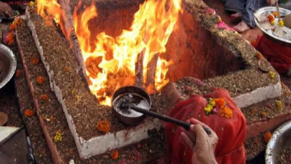 भाजपा की जीत के लिए मानस पाठ व हवन ------