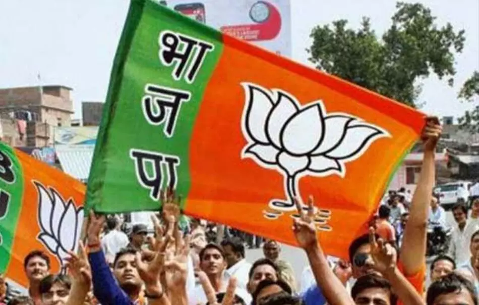 सत्ता के लिये साइकिल बेताब कमल मजबूत सत्ता के लिये साइकिल बेताब कमल मजबूत
