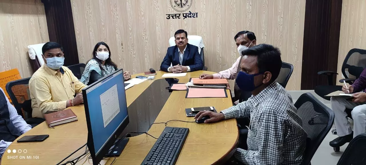 मतगणना कार्मिकों का प्रथम रेण्डमाईजेशन सम्पन्न मतगणना कार्मिकों का प्रथम रेण्डमाईजेशन सम्पन्न