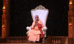 स्वर्ण स्वर भारत में आचार्य स्वामी अवधेशानंद गिरी