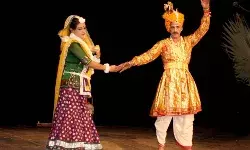 उत्तराखण्ड महापरिषद लखनऊ रंगमण्डल की प्रस्तुति -दाखिला डॉट कॉम