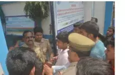 कॉन्वेंट स्कूलों में मनमानी को लेकर एबीवीपी का प्रदर्शन