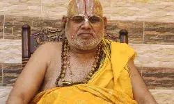 हम सभी जश्न मना रहे हैं और मानवता इस समय खतरे में है -जगतगुरू रामानुजाचार्य स्वामी हम सभी जश्न मना रहे हैं और मानवता इस समय खतरे में है -जगतगुरू रामानुजाचार्य स्वामी