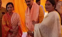 समाजसेवी प्रतिमा सिंह ने कराया जनसुनवाई और होली मिलन का आयोजन