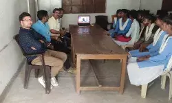 जवाहर लाल नेहरू इंटर कालेज के छात्र छात्राओं ने टी वी पर देखा प्रधान मंत्री का परीक्षा पर चर्चा कार्यक्रम का सीधा प्रसारण जवाहर लाल नेहरू इंटर कालेज के छात्र छात्राओं ने टी वी पर देखा प्रधान मंत्री का परीक्षा पर चर्चा कार्यक्रम का सीधा प्रसारण