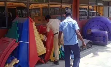 कर्नाटक मे बम की अफवाह या हकीकत , पुलिस हरकत मे , की  जा रही है सघन तलाशी कर्नाटक मे बम की अफवाह या हकीकत , पुलिस हरकत मे , की  जा रही है सघन तलाशी