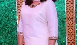 जब अरुणा ईरानी ने सीखा मोमोज़ बनाना