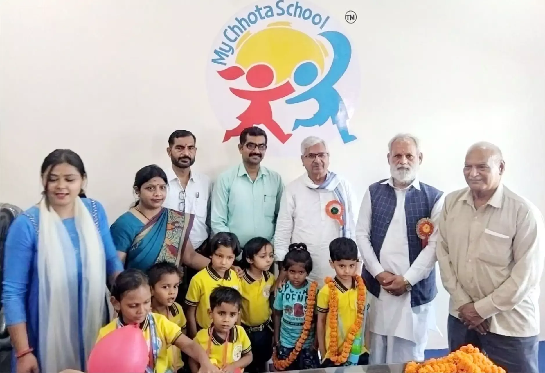 рд╢рд┐рдХреНрд╖рд╛ рдХреА рдиреАрдВрд╡ рд╣реИ рдорд╛рдИ рдЫреЛрдЯрд╛ рд╕реНрдХреВрд▓рдГ рд╢реНрдпрд╛рдо рд╕рд┐рдВрд╣ рдпрд╛рджрд╡ рд╢рд┐рдХреНрд╖рд╛ рдХреА рдиреАрдВрд╡ рд╣реИ рдорд╛рдИ рдЫреЛрдЯрд╛ рд╕реНрдХреВрд▓рдГ рд╢реНрдпрд╛рдо рд╕рд┐рдВрд╣ рдпрд╛рджрд╡