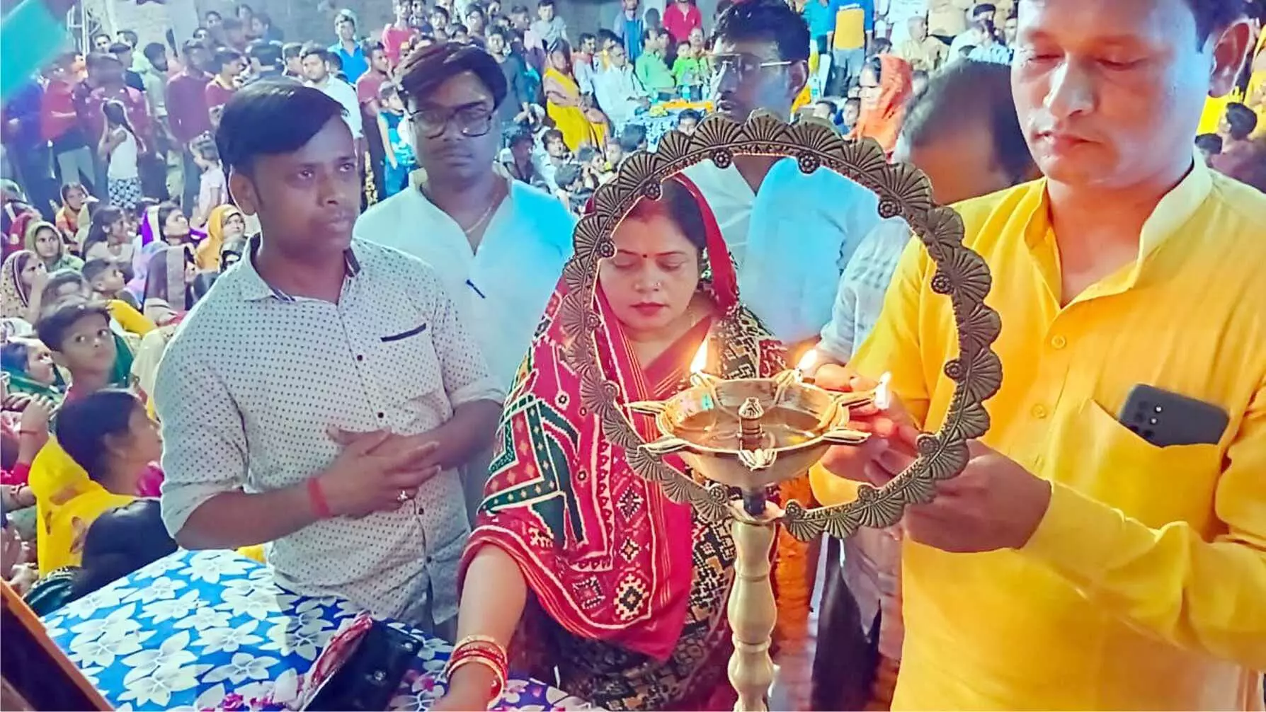 मानस मन्दिर में देवी जागरण का किया गया आयोजन