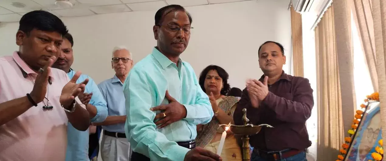 рдмрд╛рдмрд╛ рд╕рд╛рд╣рдм рднреАрдорд░рд╛рд╡ рдЕрдВрдмреЗрдбрдХрд░ рдХрд╛ рдЬрдиреНрдорджрд┐рди рдзреВрдордзрд╛рдо рд╕реЗ рдордирд╛рдпрд╛ рдЧрдпрд╛ред рдмрдиреЗрдЧрд╛ рдПрдХ рд╕реНрдорд╛рд░рдХ рдФрд░ рдорд┐рд▓реЗрдЧреА рдЫрд╛рддреНрд░рд╡реГрддреНрддрд┐: рдореБрдЦреНрдпрдордВрддреНрд░реА рдпреЛрдЧреА рдЖрджрд┐рддреНрдпрдирд╛рде рдмрд╛рдмрд╛ рд╕рд╛рд╣рдм рднреАрдорд░рд╛рд╡ рдЕрдВрдмреЗрдбрдХрд░ рдХрд╛ рдЬрдиреНрдорджрд┐рди рдзреВрдордзрд╛рдо рд╕реЗ рдордирд╛рдпрд╛ рдЧрдпрд╛ред рдмрдиреЗрдЧрд╛ рдПрдХ рд╕реНрдорд╛рд░рдХ рдФрд░ рдорд┐рд▓реЗрдЧреА рдЫрд╛рддреНрд░рд╡реГрддреНрддрд┐: рдореБрдЦреНрдпрдордВрддреНрд░реА рдпреЛрдЧреА рдЖрджрд┐рддреНрдпрдирд╛рде