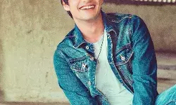 अपने किरदार के लिए आशीष भारद्वाज ने लिखी कविता