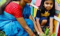 विश्व पृथ्वी दिवस पर वैली प्री स्कूल के बच्चों ने पुष्प और वृक्ष लगाकर पर्यावरण बचाने का दिया संदेश