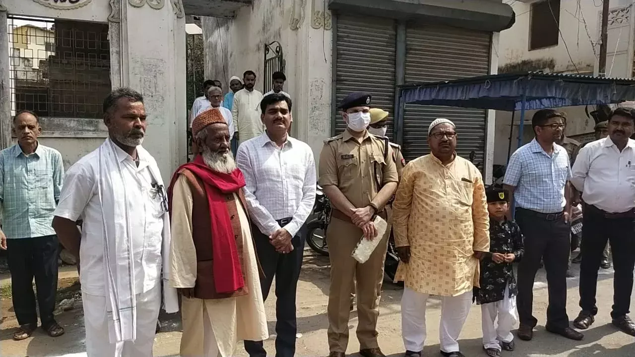 рд╣рд░реНрд╖реЛрд▓реНрд▓рд╛рд╕ рд╕реЗ рдордирд╛рдИ рдЧрдИ рдИрдж рд╣рд░реНрд╖реЛрд▓реНрд▓рд╛рд╕ рд╕реЗ рдордирд╛рдИ рдЧрдИ рдИрдж