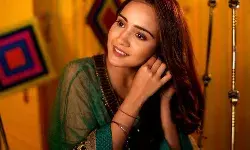 मेहंदी डिज़ाइन करना मेरा नया प्यार- आशी सिंह