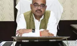 गायत्री शक्ति पीठ परिसर स्थित सरोवर का होगा सौंदर्यीकरण: डीएम