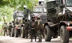 जम्मू -कश्मीर :कुपवाड़ा और पुलवामा में मुठभेड़ ,कुलगाम में तलाश जारी