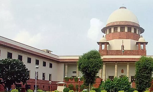 Vacancy in Supreme Court of India for the post of  Jr Court Assistant
