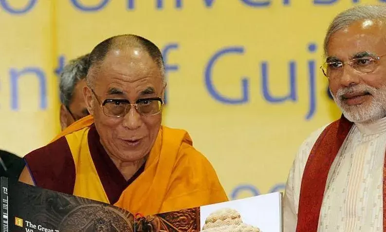 दलाई लामा को प्रधानमंत्री मोदी ने फोन कर दीं जन्मदिन की शुभकामनाएं