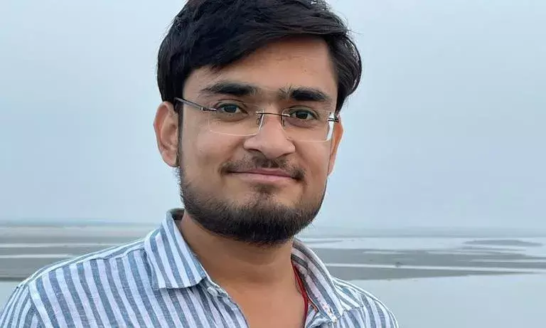 मीडिया एवं संचार विद्यापीठ के पत्रकारिता विभाग के छात्र रजत पांडेय को मिला ४.८० लाख का पैकेज मीडिया एवं संचार विद्यापीठ के पत्रकारिता विभाग के छात्र रजत पांडेय को मिला ४.८० लाख का पैकेज