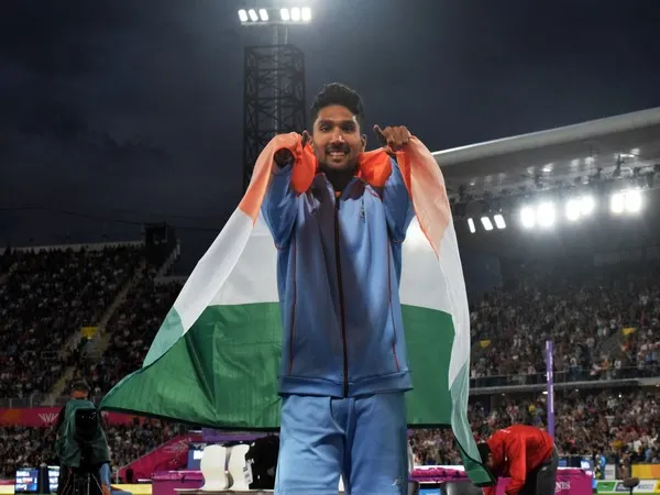 PM congratulates Tejaswin Shankar for winning Indias first High Jump medal PM congratulates Tejaswin Shankar for winning Indias first High Jump medal