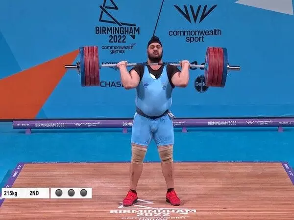 PM Modi congratulates weightlifter Gurdeep Singh on his bronze-medal victory at CWG 2022.